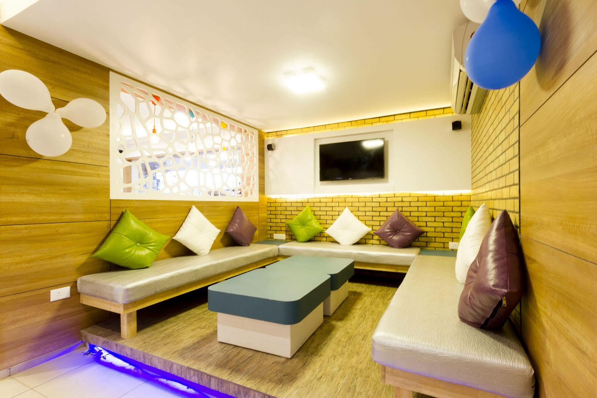 Fabhotel Imperio - Nr Baner Hill Пюн Екстериор снимка